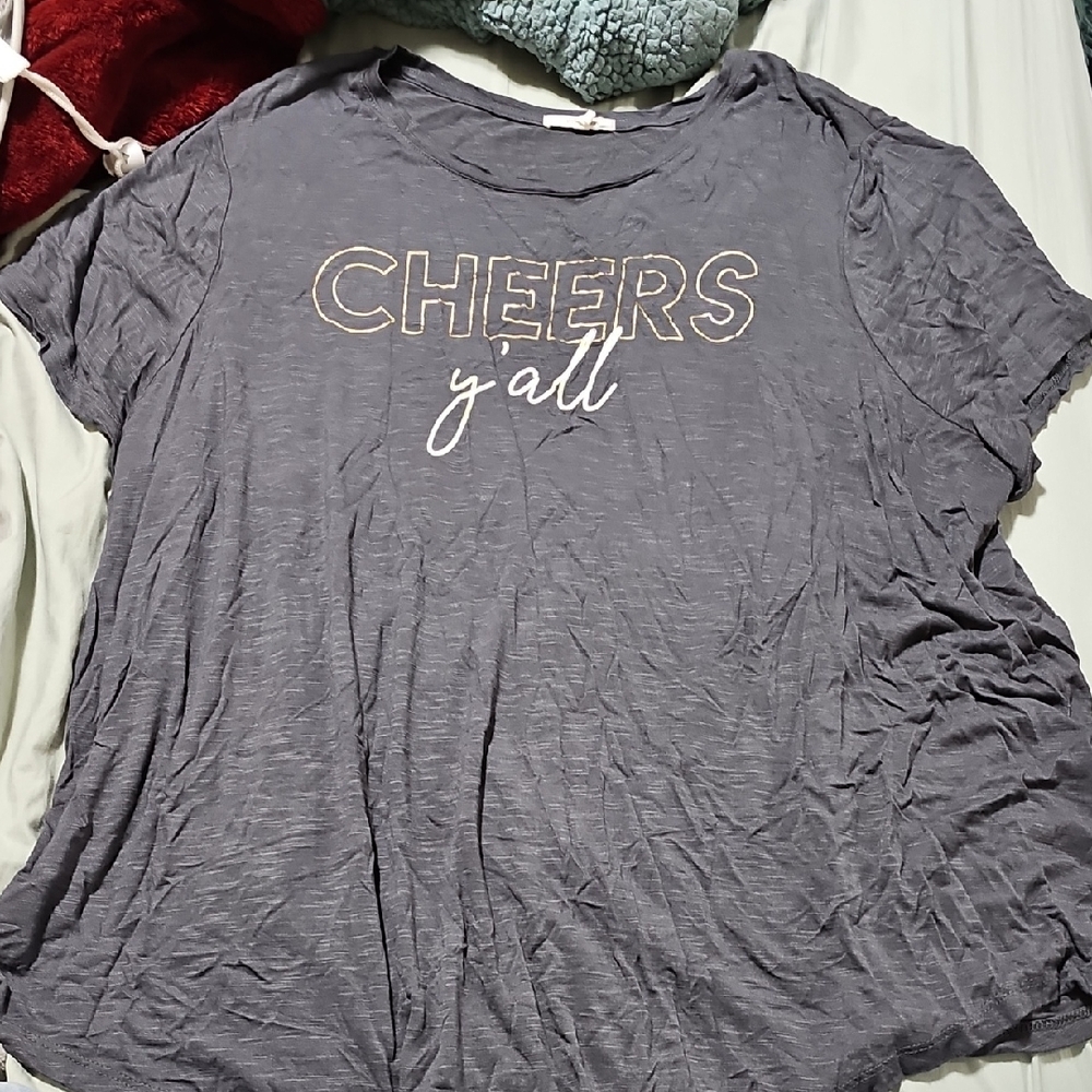 Maurices Gray Graphic Short Sleeve T-Shirt